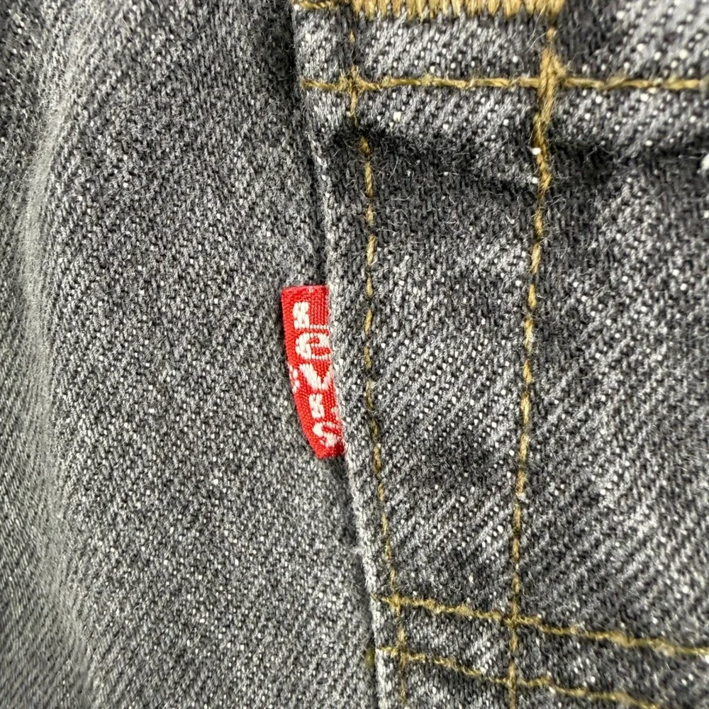 Vintage‎ Levis 501 Jeans Mens Fits 30x32 Black Button Fly 501-0658 Made in USA